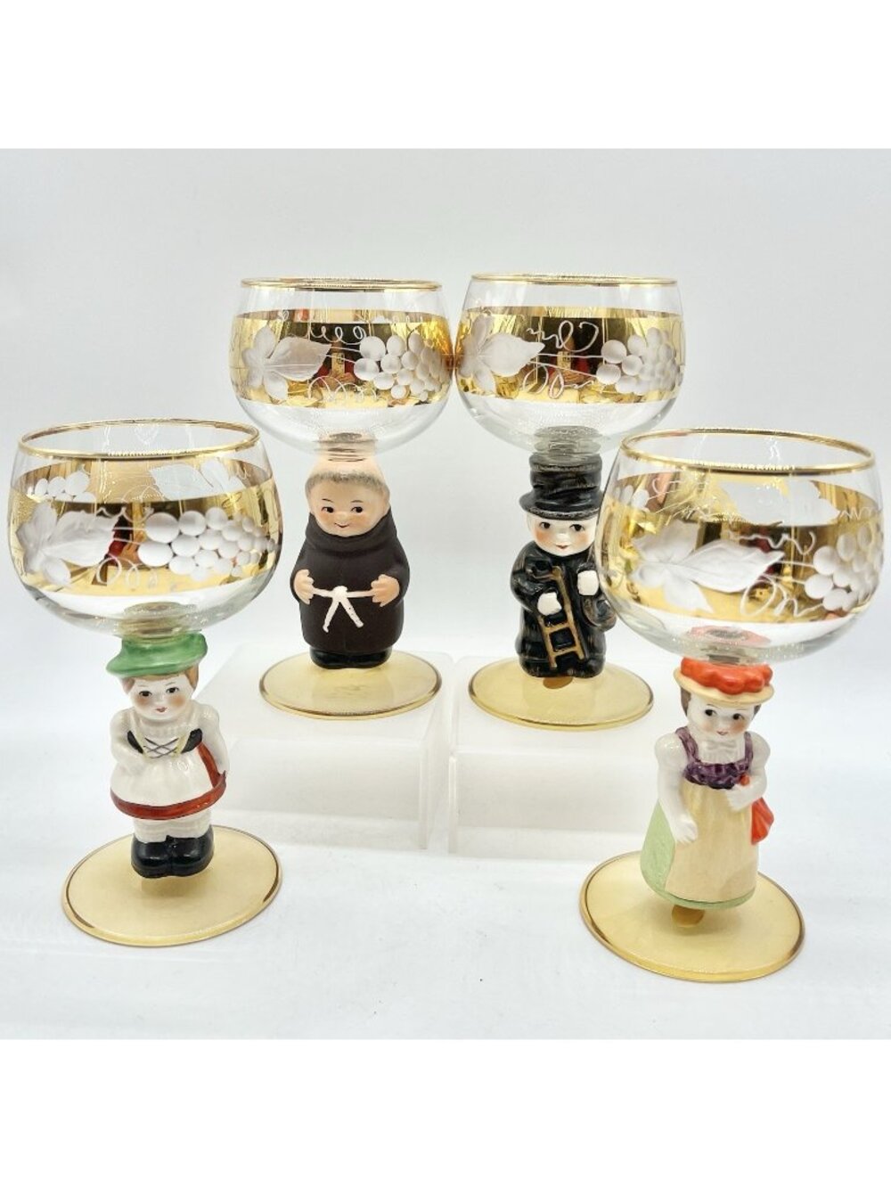 Set of 4 Vintage Goebel Hummel Figurine Wine Glasses 14k Gold  Excellent